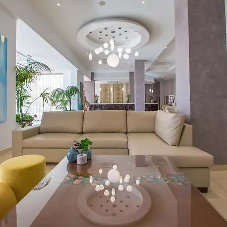 Hotel Stamatia 3*