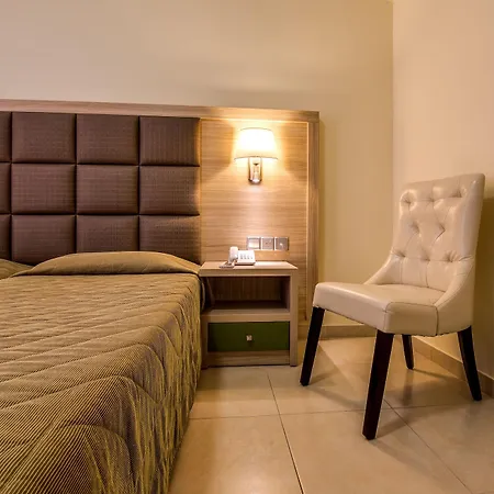Hotel Stamatia 3*
