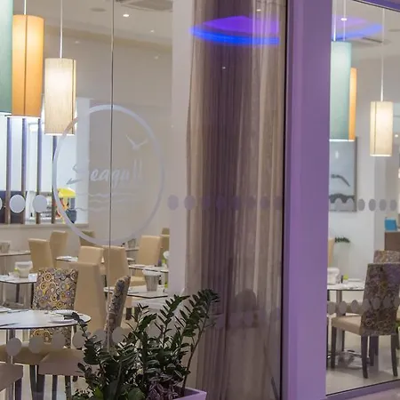 Hotel Stamatia 3*