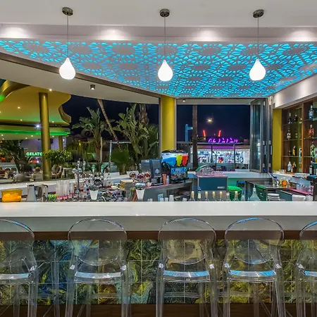 Stamatia איה נאפה