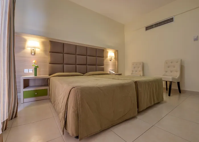 ستاماتيا أيا نابا